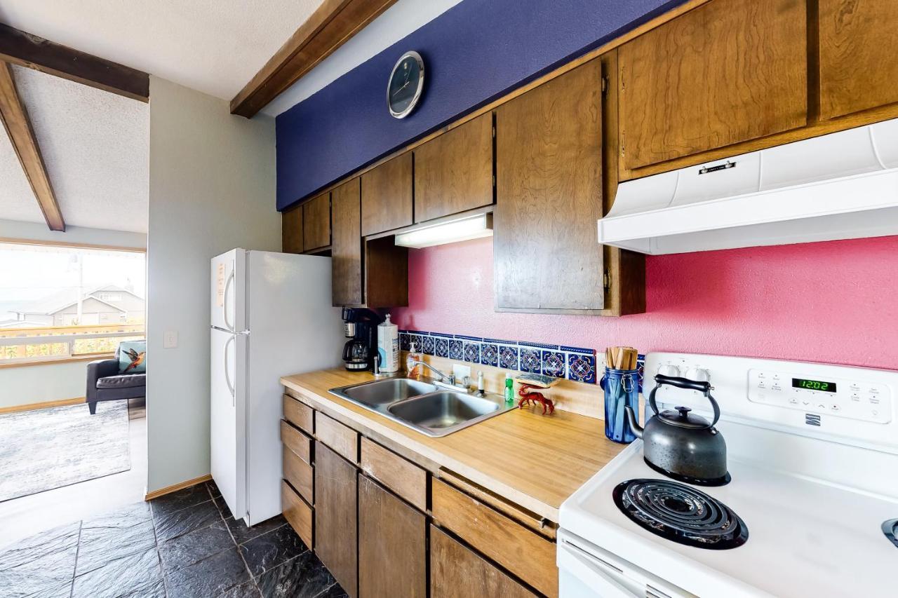 Surf View Apartment Флорънс Екстериор снимка